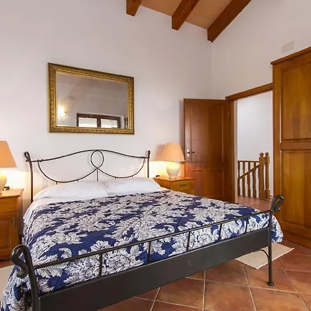 Holiday home Mit Privatpool Fuer 8 Personen Ca 220 Qm In Skitaca, Istrien Bucht Von Rasa Skitaca