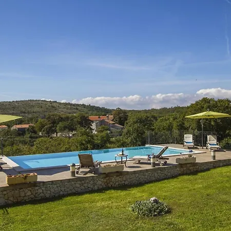 Holiday home Mit Privatpool Fuer 8 Personen Ca 220 Qm In Skitaca, Istrien Bucht Von Rasa
