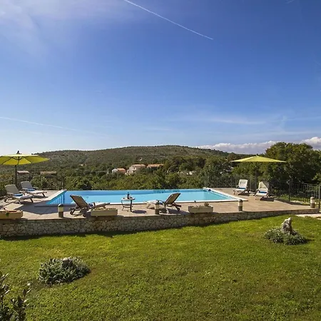 Mit Privatpool Fuer 8 Personen Ca 220 Qm In Skitaca, Istrien Bucht Von Rasa Holiday home